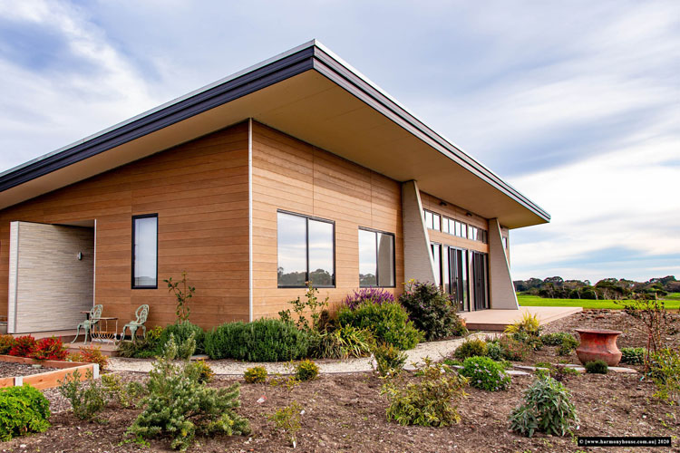 Choosing Windows for Hot Climates